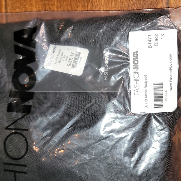 Fashion Nova A Hot Mesh Bodysuit Black 1X - Picture 7 of 8
